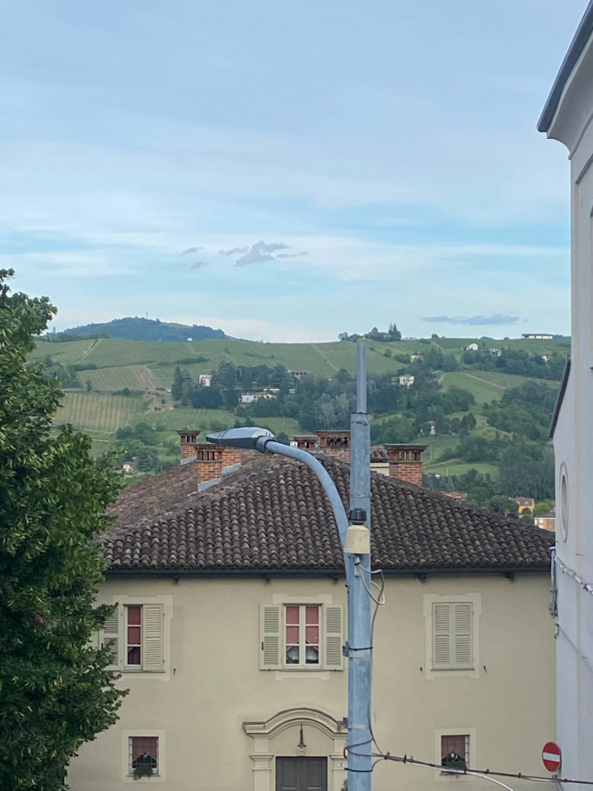 Casa indipendente in Vendita a Canelli