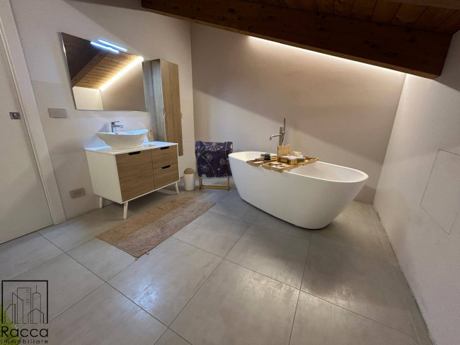 Villa Unifamiliare in Vendita a Fossano