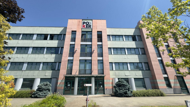 Stabile - Palazzo in vendita a Settimo Torinese