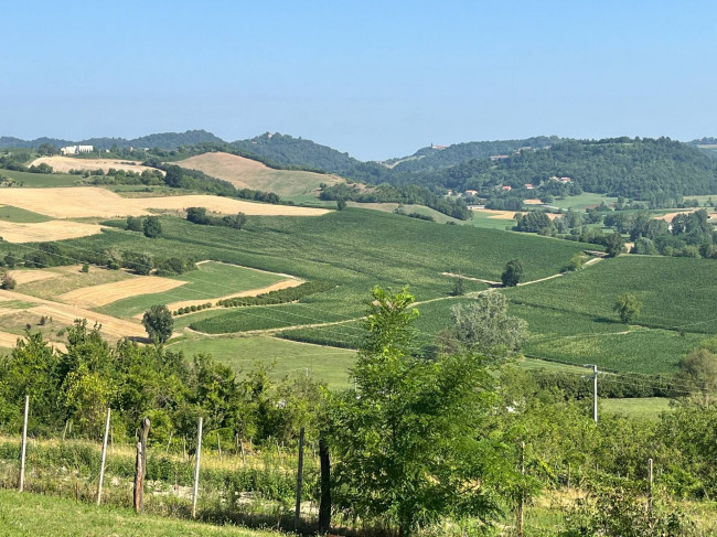 Porzione di casa in Vendita a Montiglio Monferrato