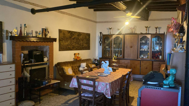 Porzione di casa in Vendita a Montiglio Monferrato
