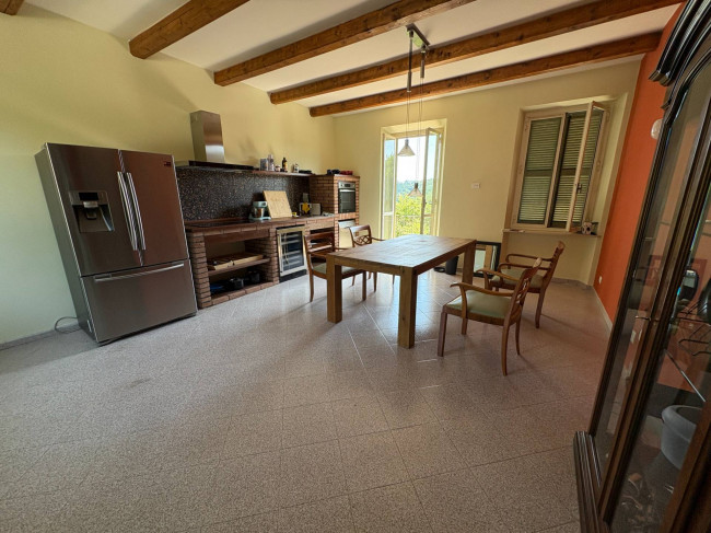 Cascina in Vendita a Cunico