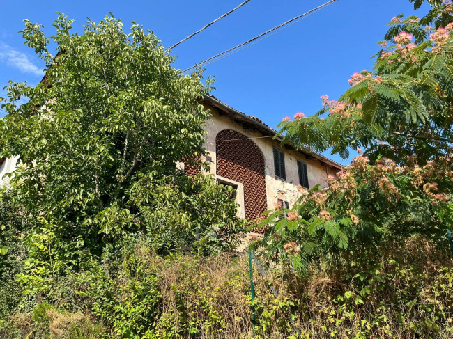 Cascina in vendita