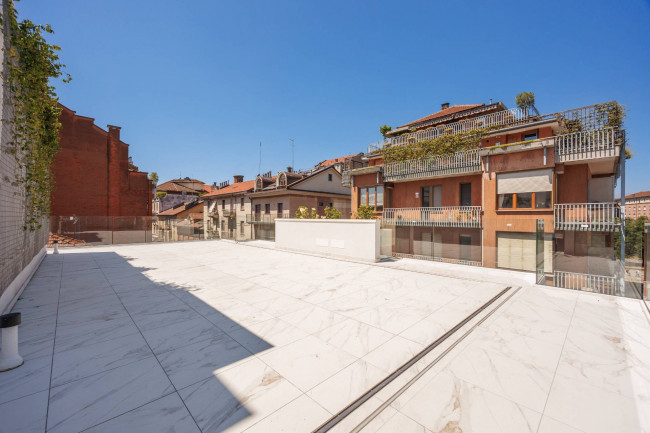 Penthouse for Sale to Torino