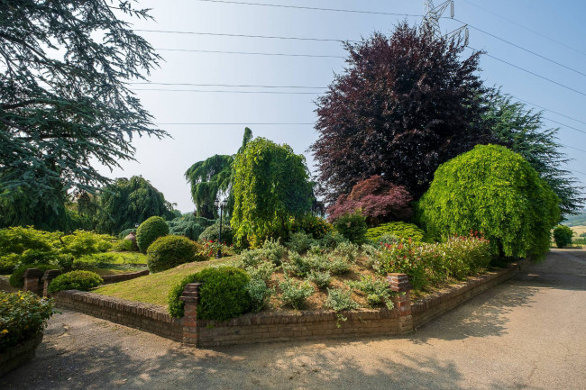 Albergo / Struttura ricettiva in Vendita a Pecetto Torinese