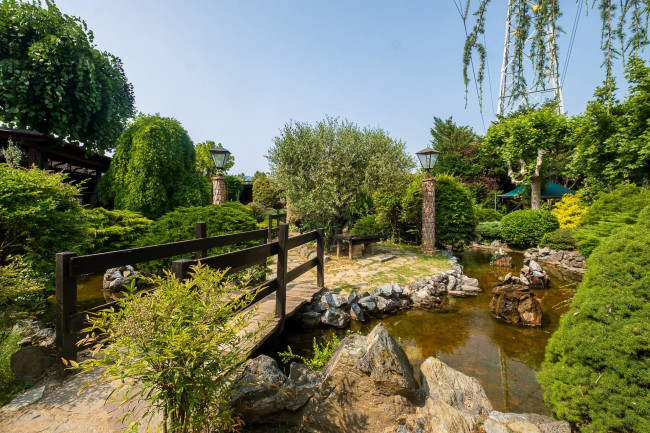 Albergo / Struttura ricettiva in Vendita a Pecetto Torinese