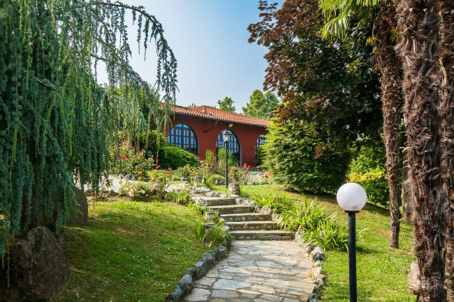 Albergo / Struttura ricettiva in Vendita a Pecetto Torinese