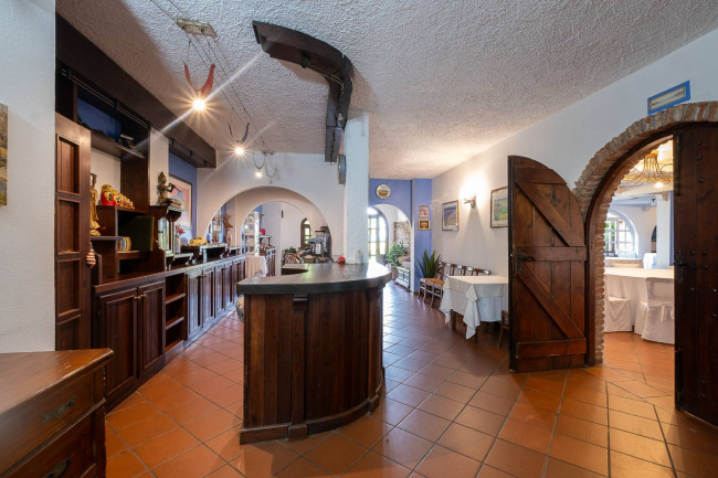 Albergo / Struttura ricettiva in Vendita a Pecetto Torinese