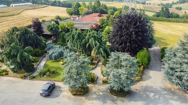 Albergo / Struttura ricettiva in Vendita a Pecetto Torinese