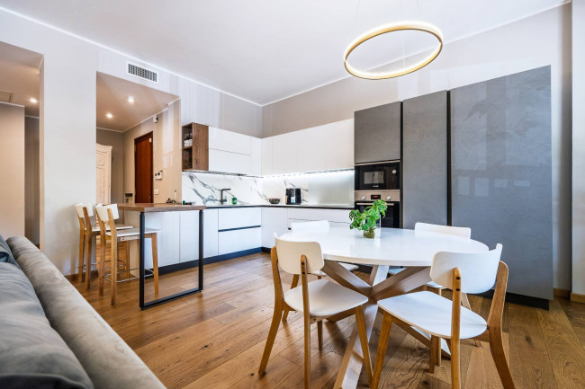 Apartment for Sale to Torino