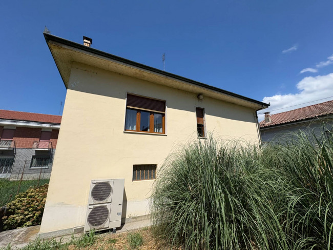 Casa indipendente in Vendita a San Damiano d'Asti