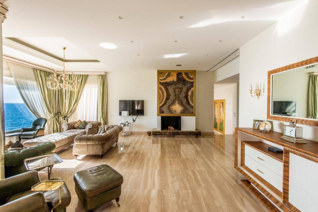 Villa in Vendita a Albissola Marina
