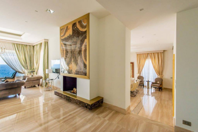 Villa in Vendita a Albissola Marina