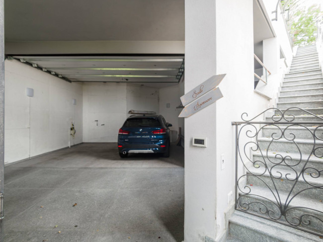 Villa Bifamiliare in vendita a Torino