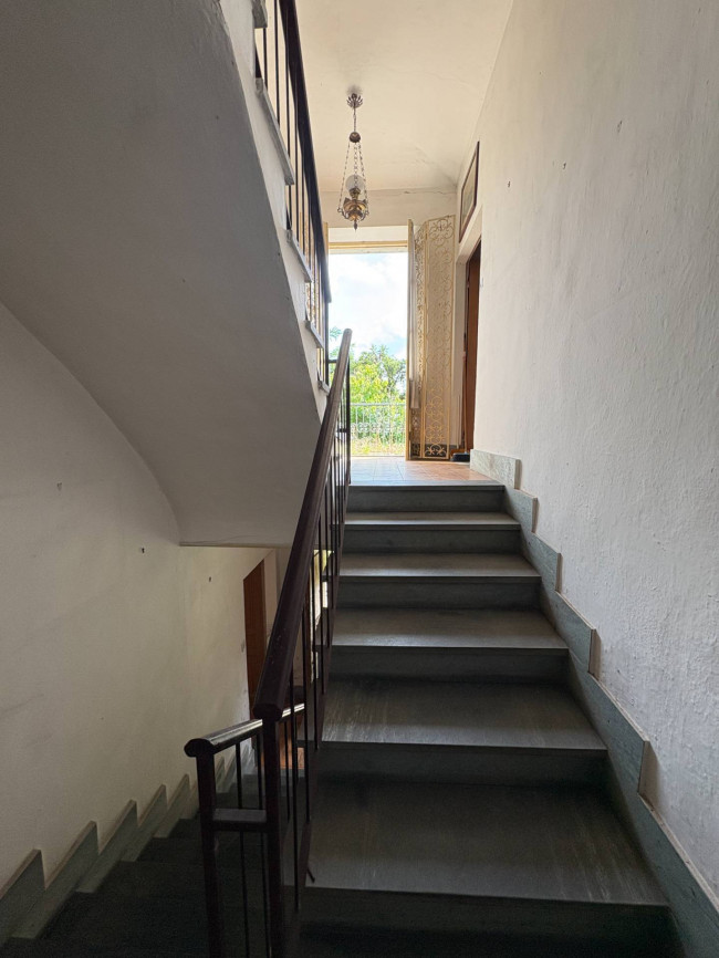 Cascina in Vendita a Montechiaro d'Asti