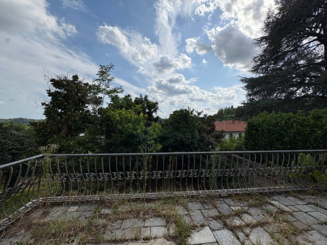 Cascina in Vendita a Montechiaro d'Asti