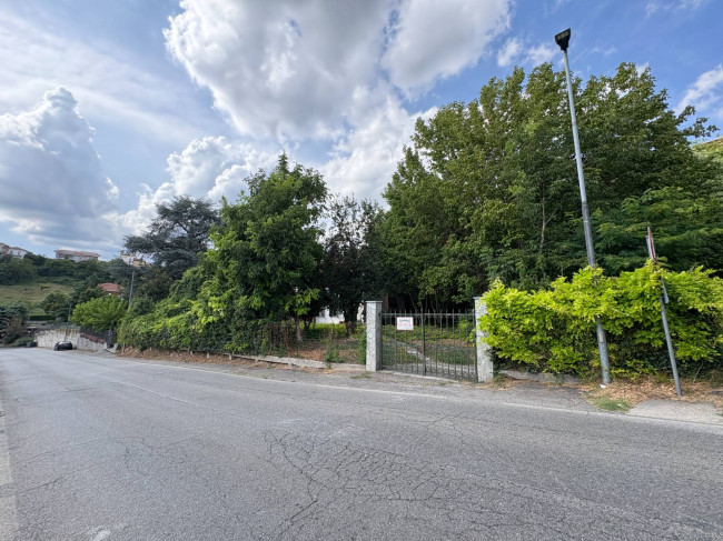 Cascina in Vendita a Montechiaro d'Asti