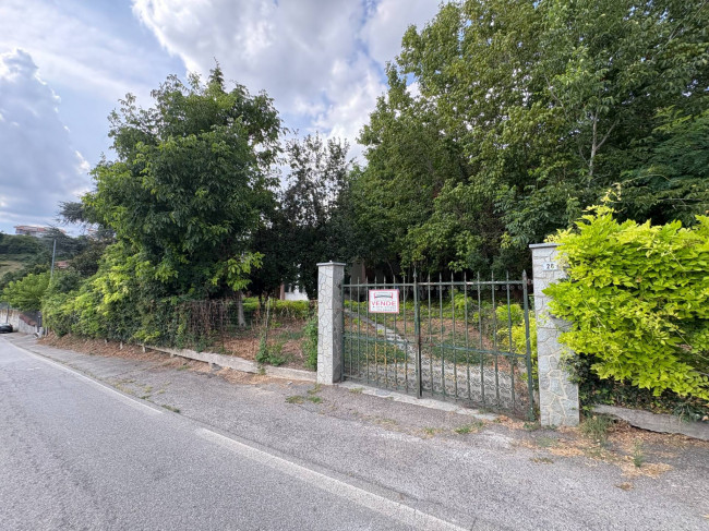 Cascina in Vendita a Montechiaro d'Asti