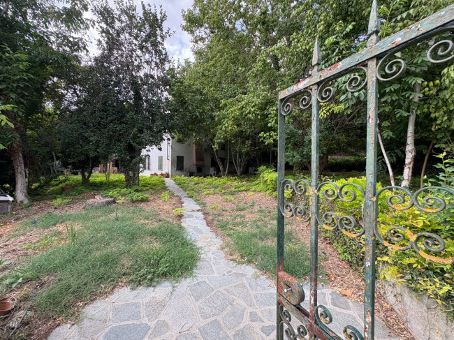 Cascina in vendita