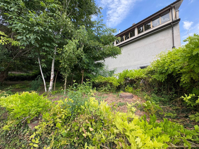 Cascina in Vendita a Montechiaro d'Asti