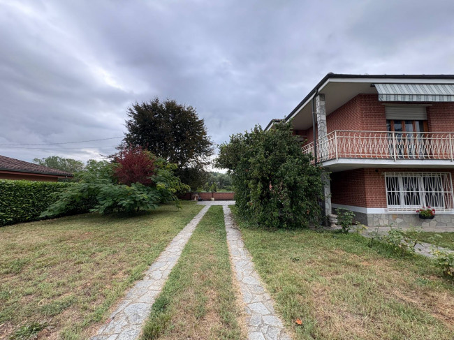 Villa Bifamiliare in vendita
