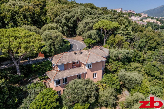 Villa in Vendita a Arenzano
