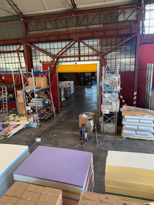 Capannone in Vendita a Nichelino