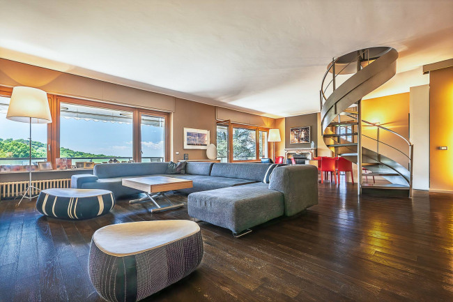Apartment for Sale to Torino