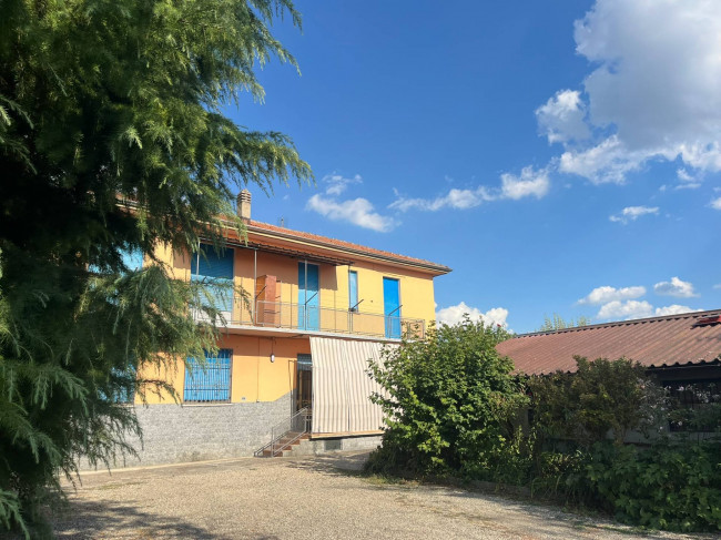 Casa indipendente in Vendita a Asti