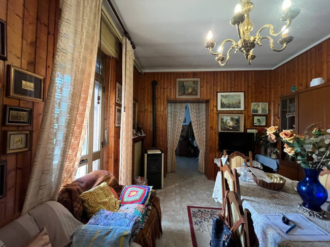 Casa indipendente in Vendita a Asti