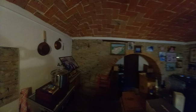 Casale in Vendita a Santo Stefano Belbo