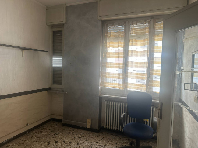 Capannone in Vendita a Torino