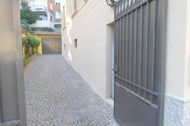 Locale commerciale in Affitto a Torino