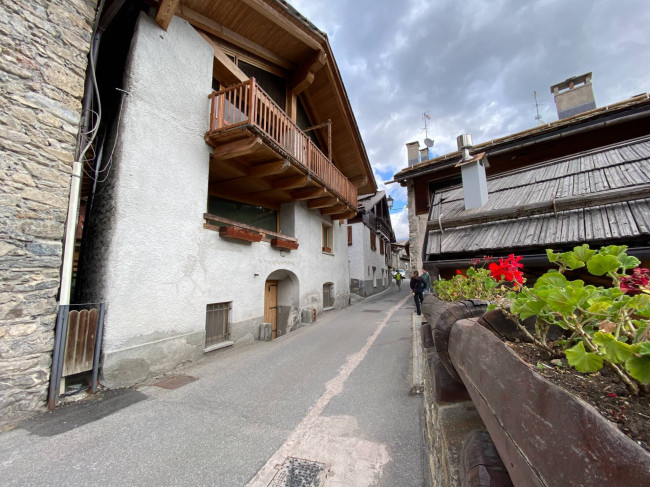 Appartamento in Vendita a Bardonecchia