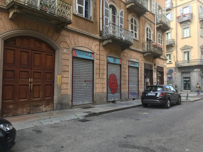 Negozio in Vendita a Torino