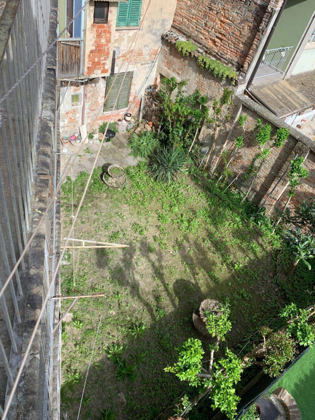 Palazzo Storico in Vendita a Nizza Monferrato