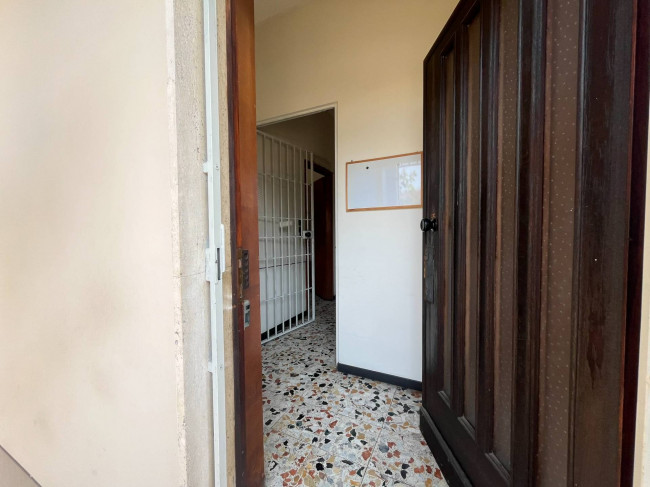 Villa in Vendita a Valenza