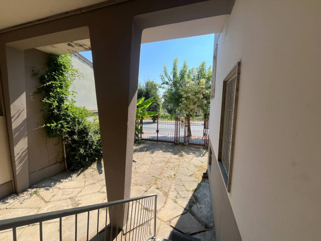 Villa in Vendita a Valenza