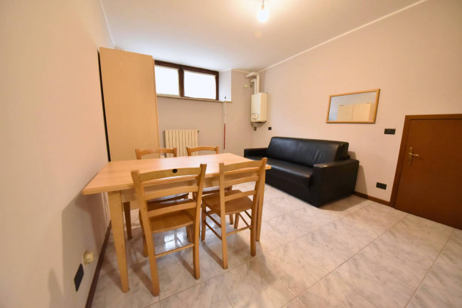 Magazzino in Affitto a Torino