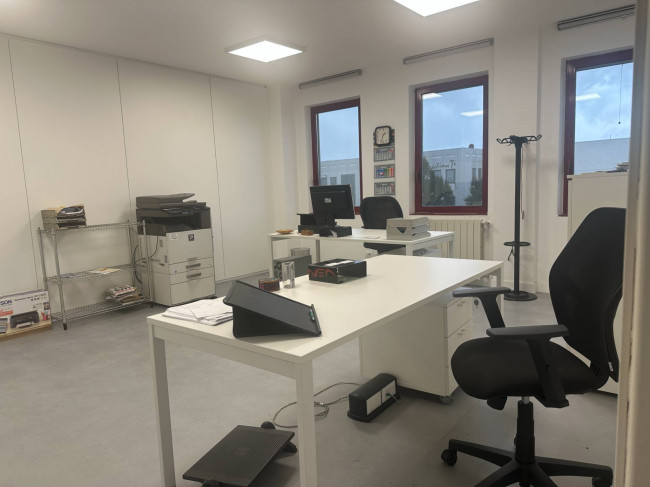 Capannone in affitto a Trofarello