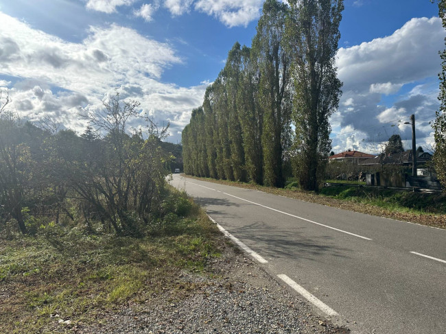 Capannone in Vendita a Castiglione Torinese