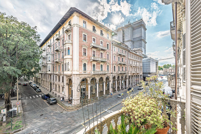 Appartamento in Vendita a Torino