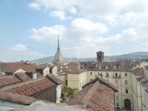 Appartamento in Affitto a Torino