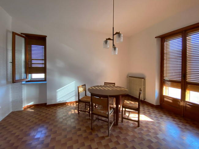 Villa in Vendita a Serralunga di Crea