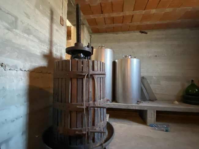 Villa in Vendita a Serralunga di Crea