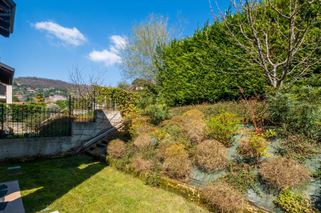 Villa Unifamiliare in Vendita a Pecetto Torinese