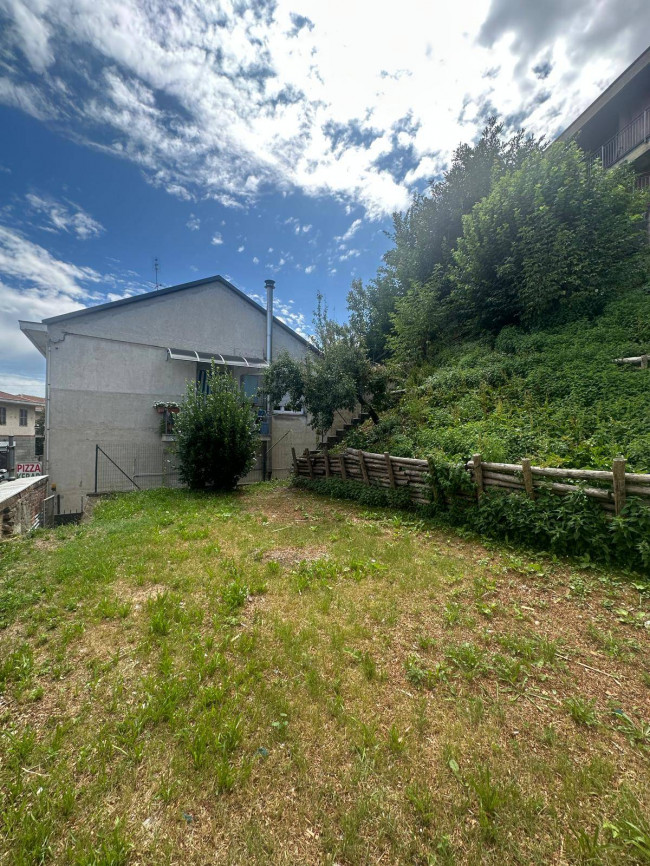 Stabile - Palazzo in vendita a Chieri