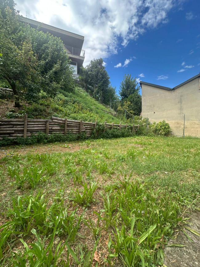 Stabile - Palazzo in vendita a Chieri