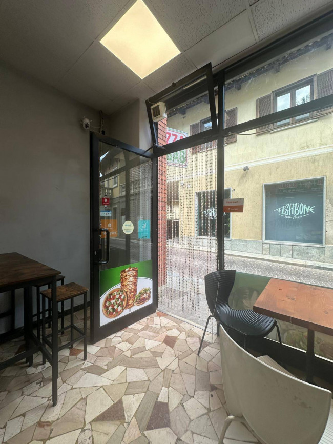 Stabile - Palazzo in vendita a Chieri