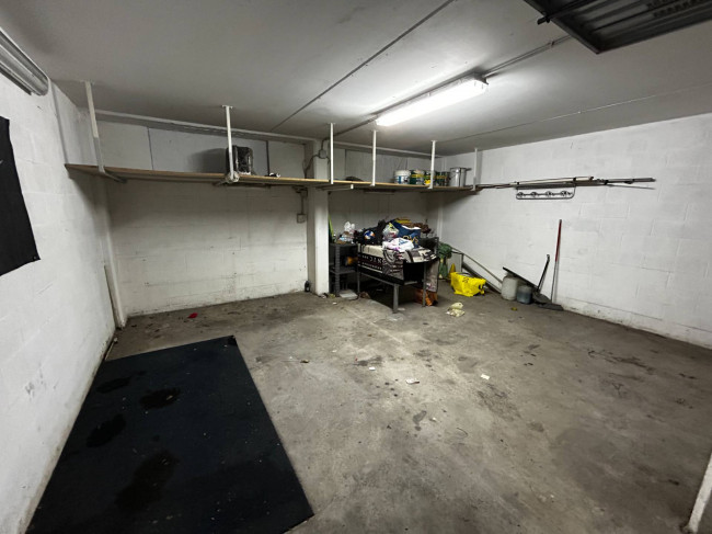 Box o garage in vendita a Torino